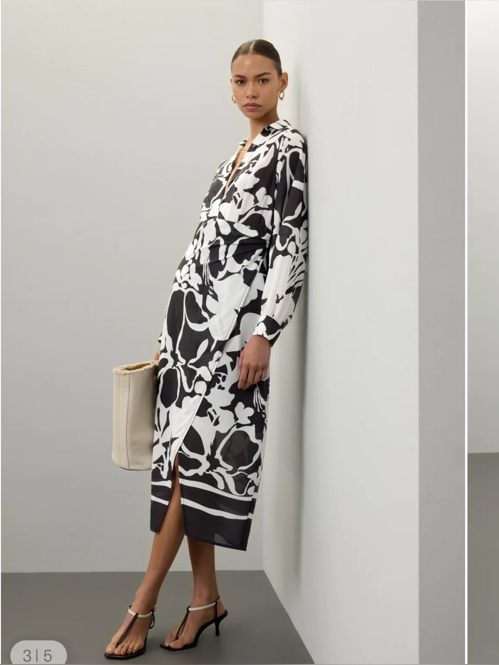 Black & White Abstract Print Long Sleeve Midi Dress